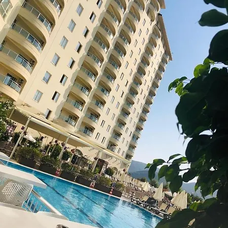 Gold 2+1 Main Building Flat With Free Aquapark *