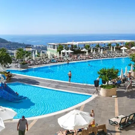Gold 2+1 Main Building Flat With Free Aquapark *