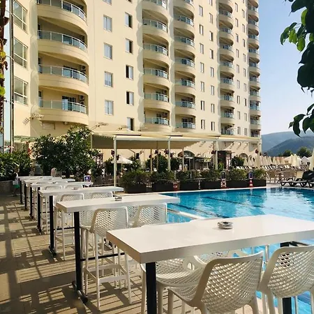 Gold 2+1 Main Building Flat With Free Aquapark *