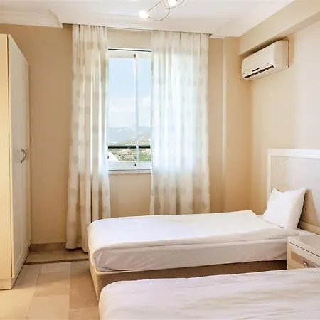 Gold 2+1 Main Building Flat With Free Aquapark アパート *
